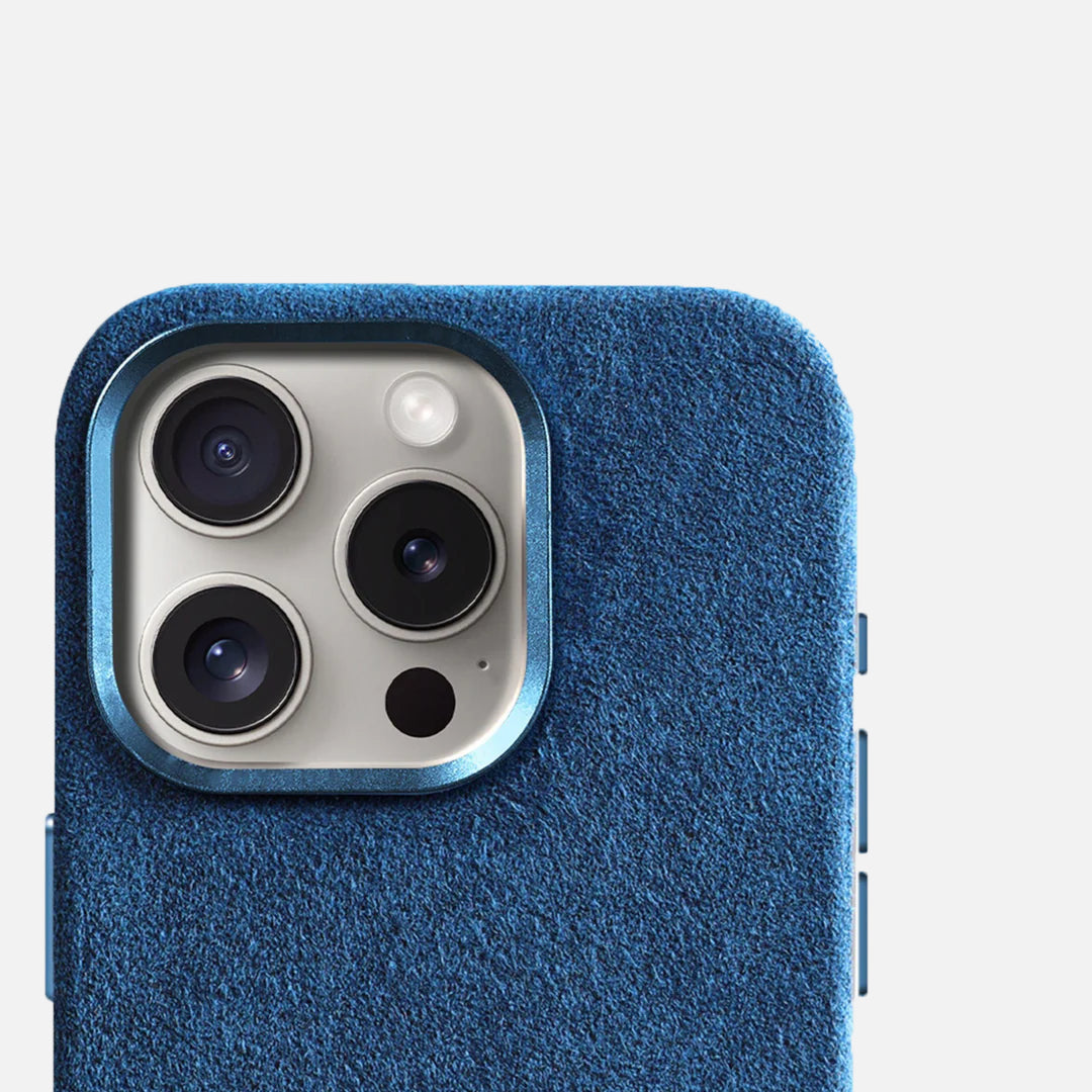 Alcantara Case - iPhone 15 - Midnight Blue Edition